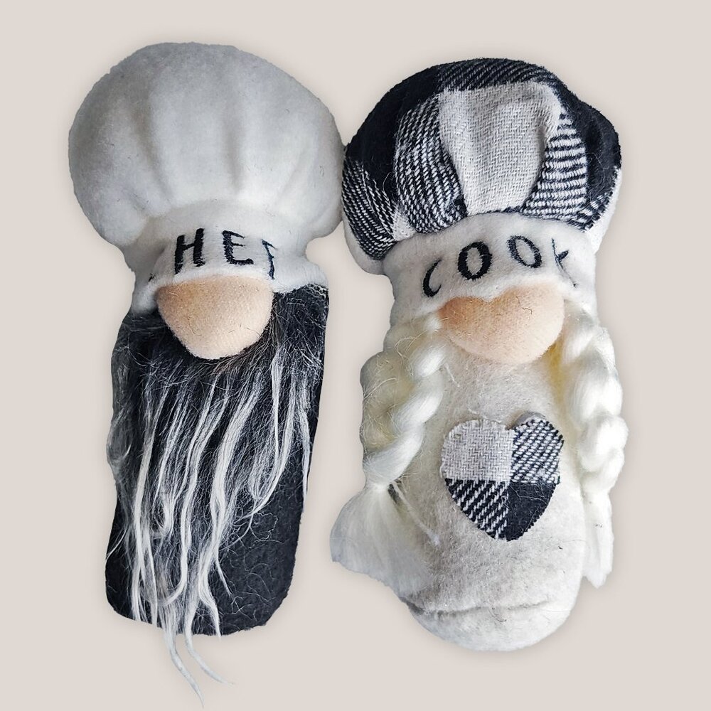 Bon Appetit Gnomes w/ Chef Hats SET OF 2 Cook Plush Plaid Black White - T4160